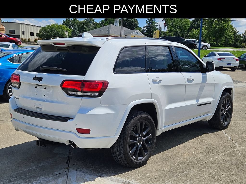 Used 2020 Jeep Grand Cherokee Altitude AWD/4WD image 4