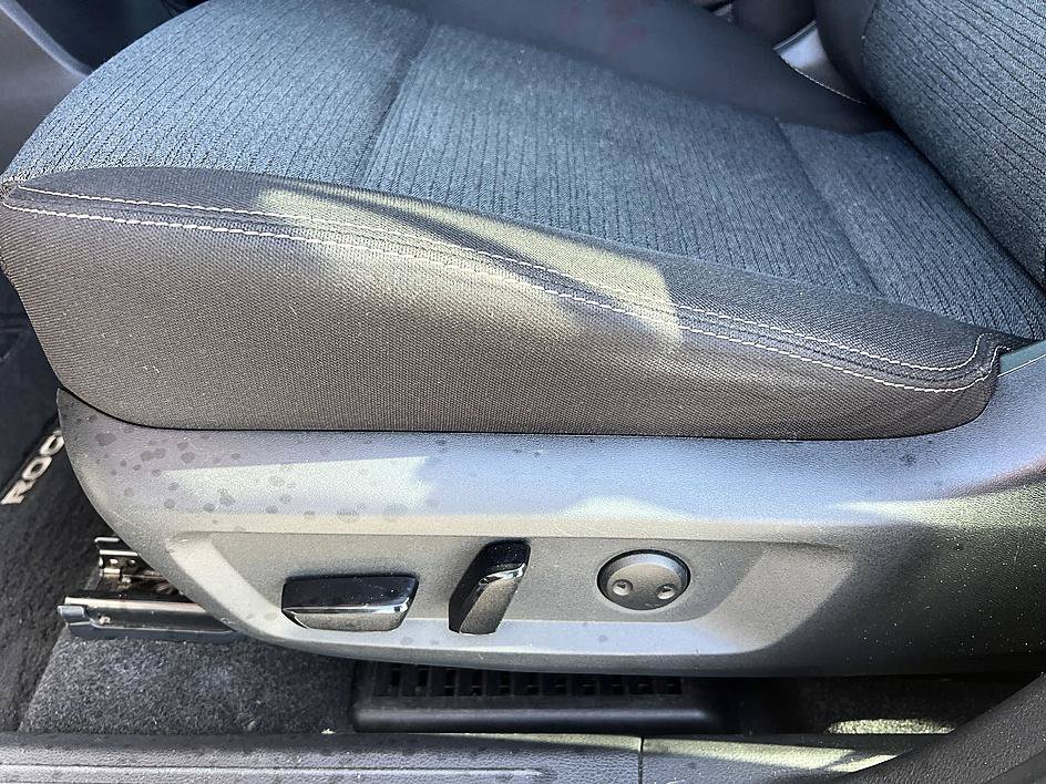 Used 2022 Nissan Rogue SV FWD image 21