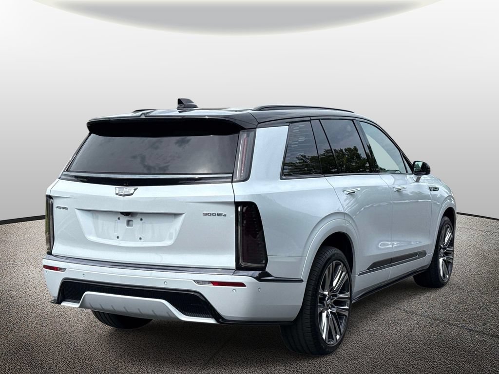 Certified 2026 Cadillac Vistiq Platinum w/ LPO, Floor Liner Package AWD/4WD video 2
