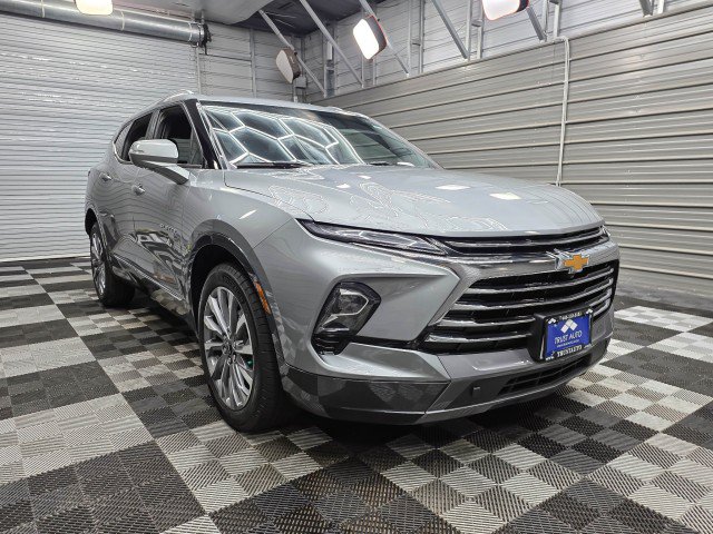 Used 2024 Chevrolet Blazer Premier w/ Driver Confidence II Package AWD/4WD image 5