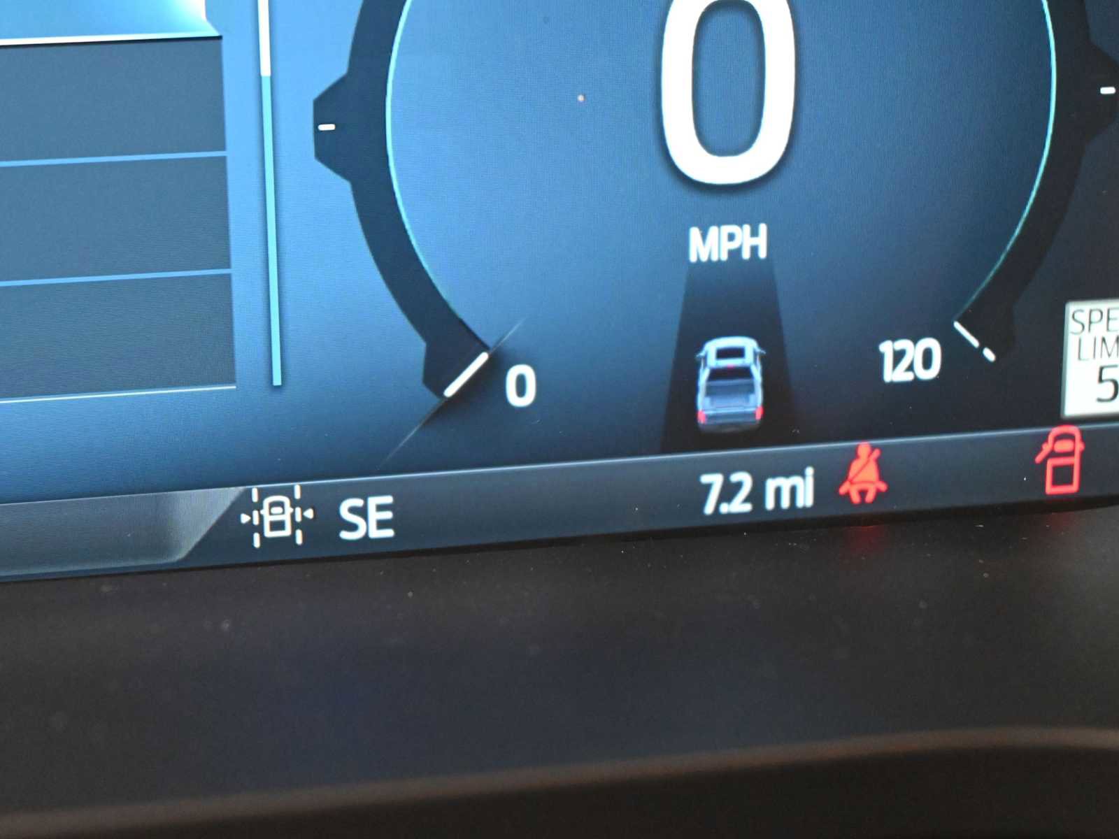 New 2025 Ford F150 Lariat w/ Equipment Group 502A High image 37