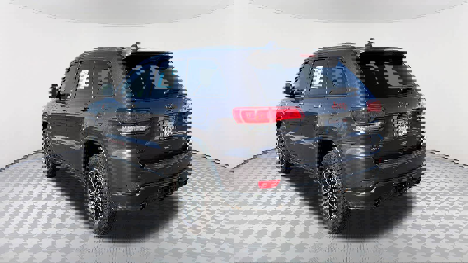 Used 2017 Jeep Grand Cherokee Trailhawk w/ Trailhawk Luxury Group image 7