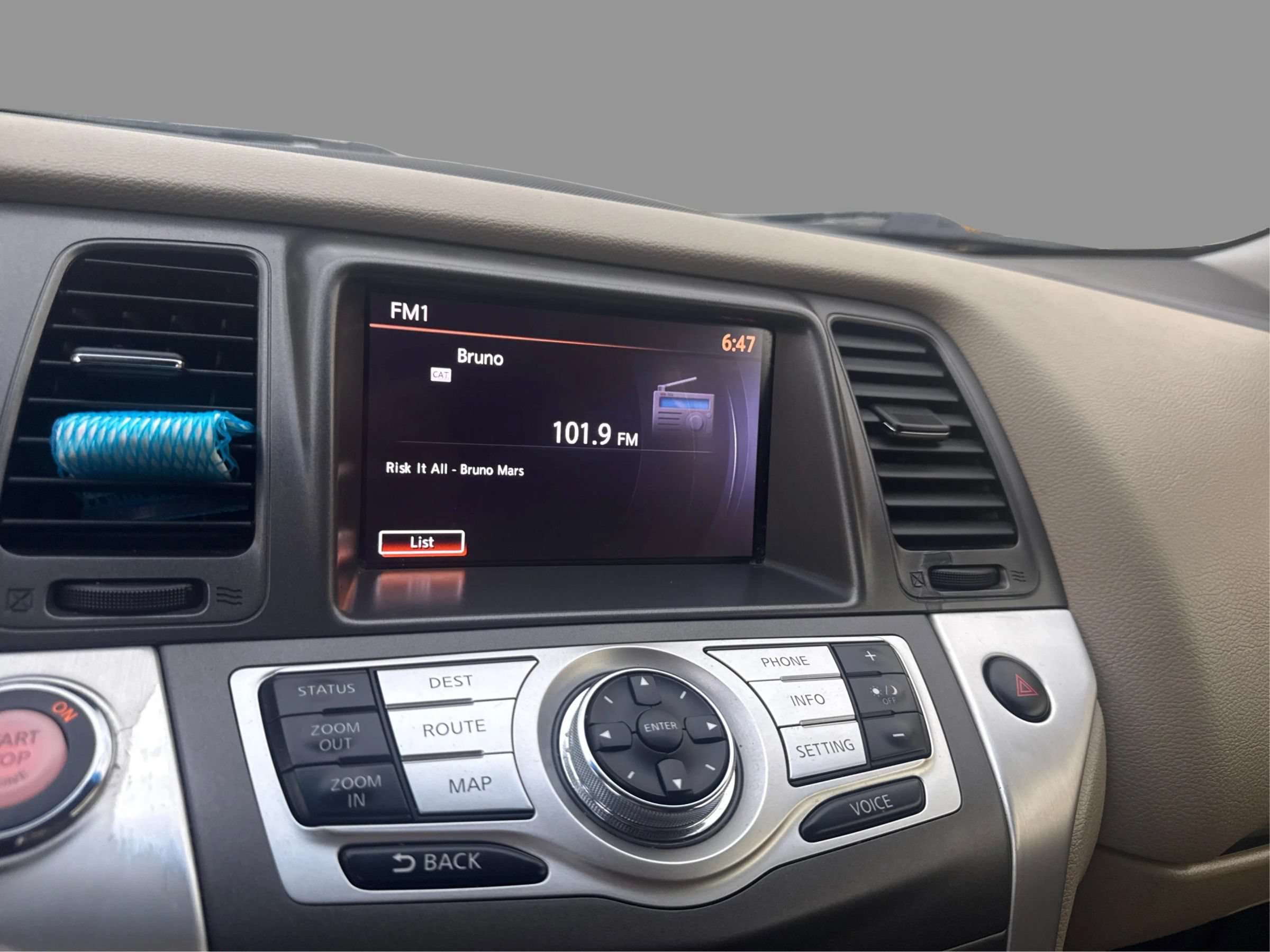 Used 2013 Nissan Murano SV w/ Value Pkg AWD/4WD image 16