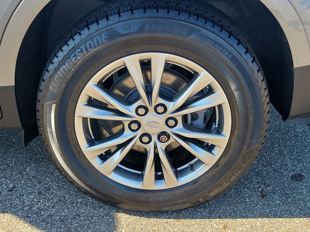 Used 2021 Cadillac XT5 Premium Luxury w/ LPO, Floor Liner Package FWD image 36