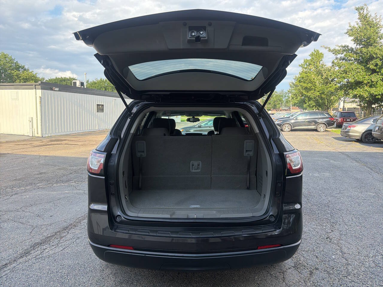 Used 2016 Chevrolet Traverse LS FWD image 25