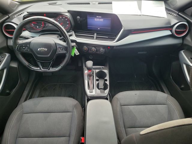 Certified 2024 Chevrolet Trax RS w/ Driver Confidence Package FWD image 11