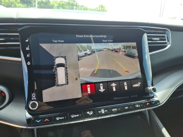 New 2026 Jeep Grand Wagoneer Summit AWD/4WD image 12