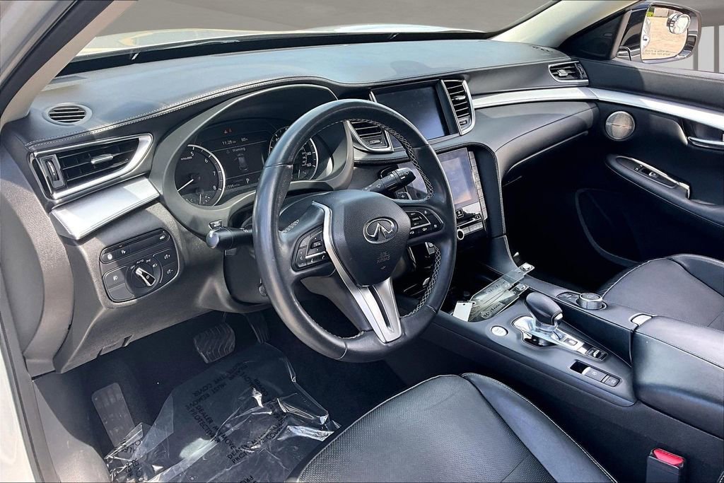 Used 2020 INFINITI QX50 Sensory w/ Climate Package AWD/4WD image 17