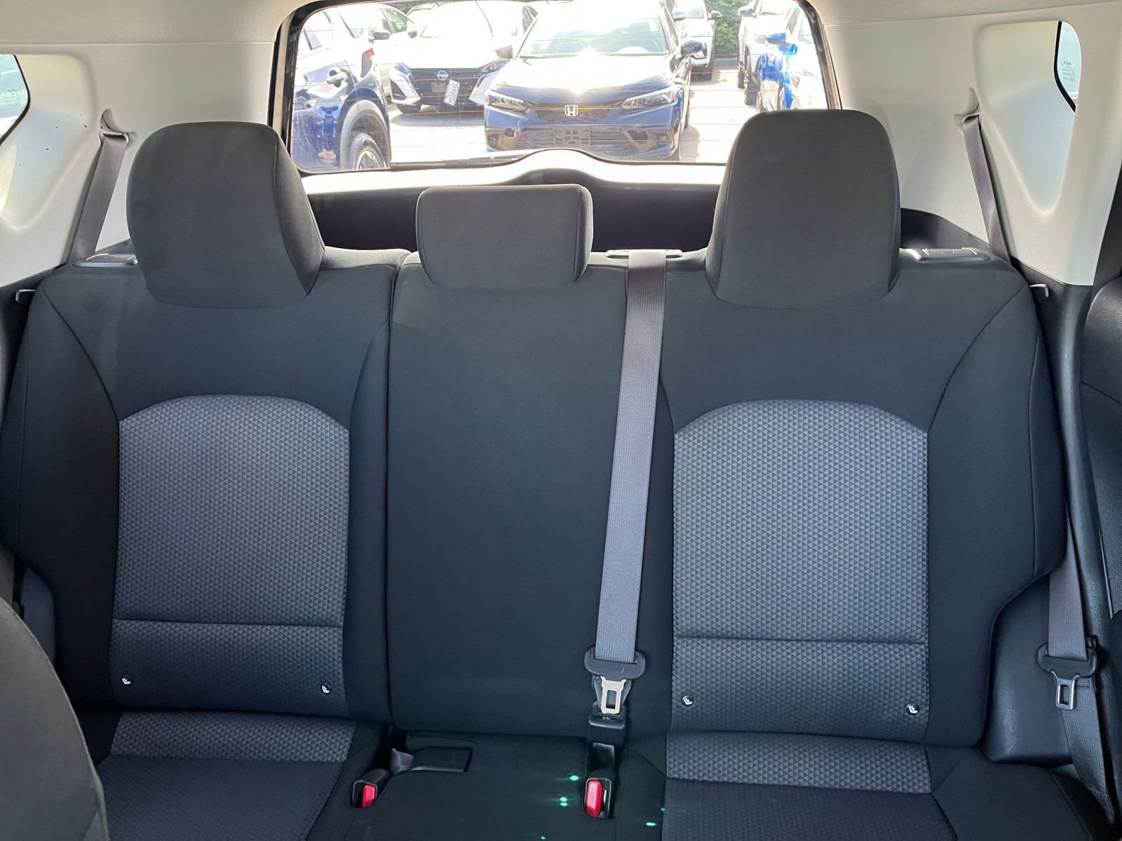 Used 2025 Kia Soul LX w/ LX Technology Package FWD image 38