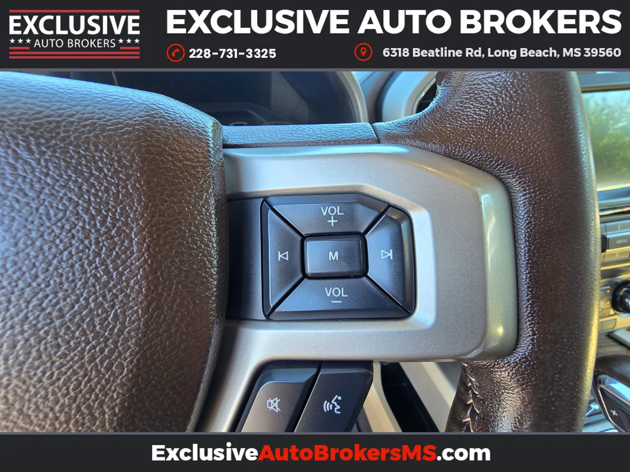 Used 2019 Ford F150 Lariat image 26
