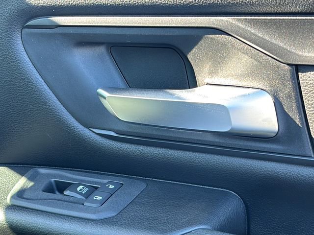 New 2026 RAM 1500 Express image 38