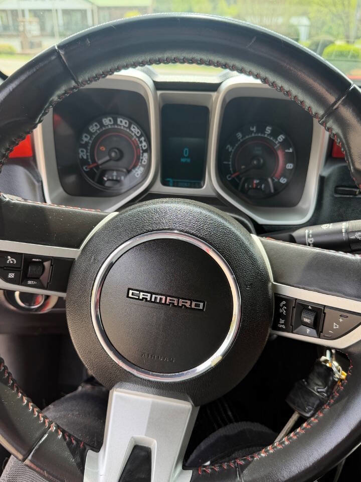 Used 2010 Chevrolet Camaro SS w/ RS Package image 16