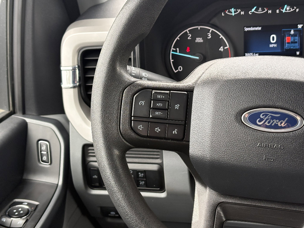Certified 2024 Ford F350 XLT image 22