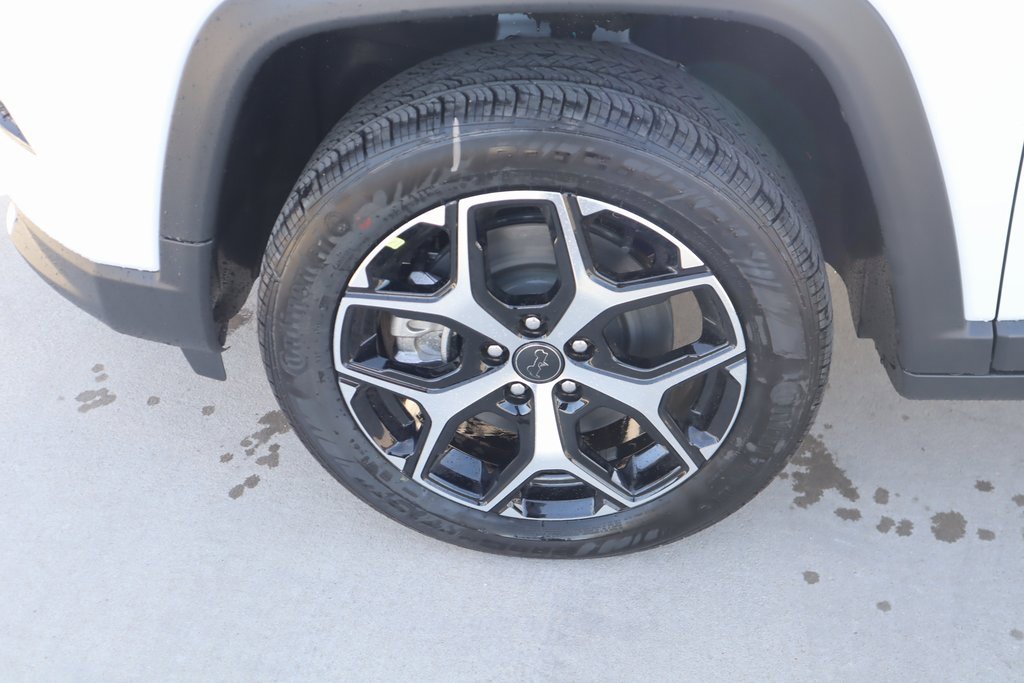 New 2026 Jeep Compass Limited image 17