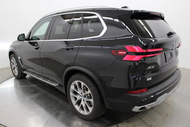 Used 2025 BMW X5 xDrive40i w/ Climate Comfort Package image 43