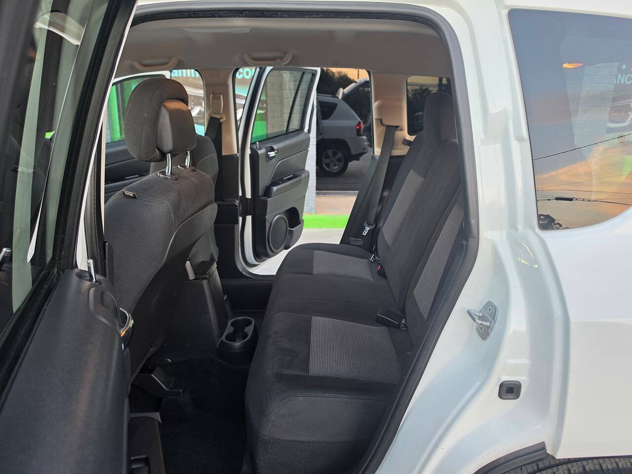Used 2014 Jeep Compass Sport w/ Power Value Group AWD/4WD image 19