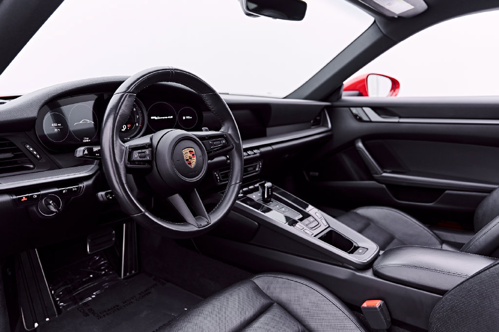 Used 2020 Porsche 911 Carrera 4S AWD/4WD image 2