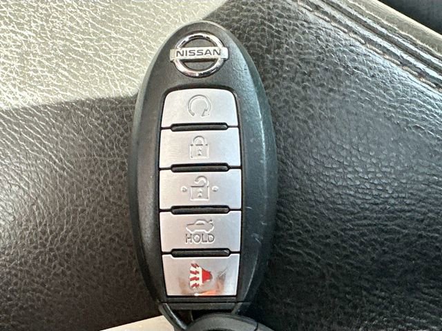 Used 2017 Nissan Maxima 3.5 SL FWD image 18