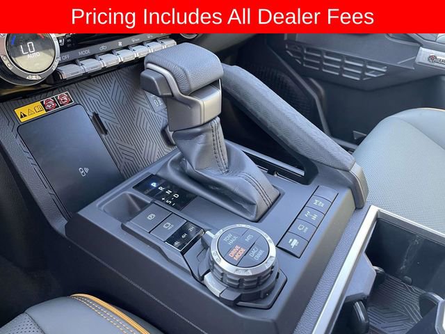 Used 2025 Toyota Tacoma 4x4 Double Cab Hybrid image 35