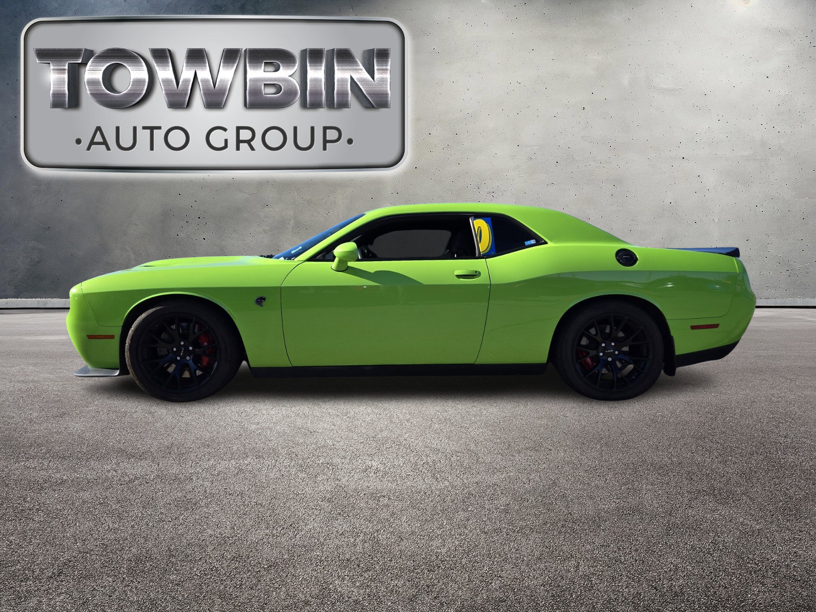 Used 2015 Dodge Challenger SRT Hellcat image 7