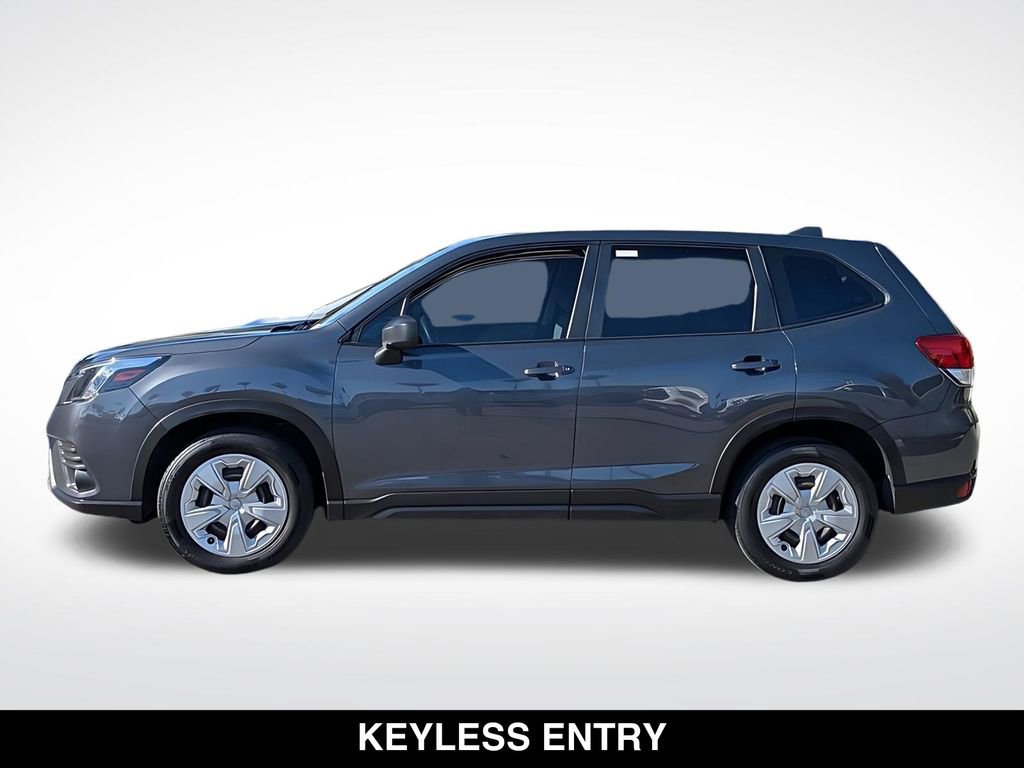 Used 2022 Subaru Forester AWD/4WD image 2