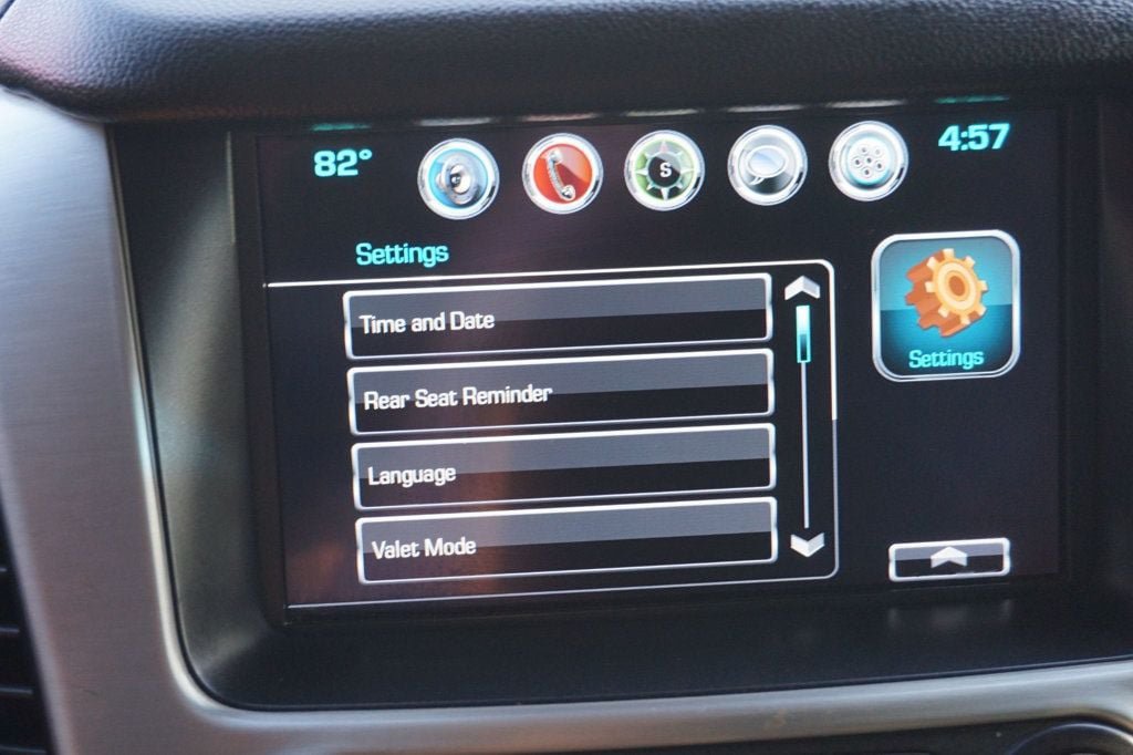 Used 2020 GMC Yukon SLT w/ Open Road Package RWD image 39
