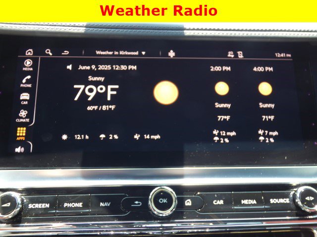 Used 2024 Bentley Flying Spur W12 image 19