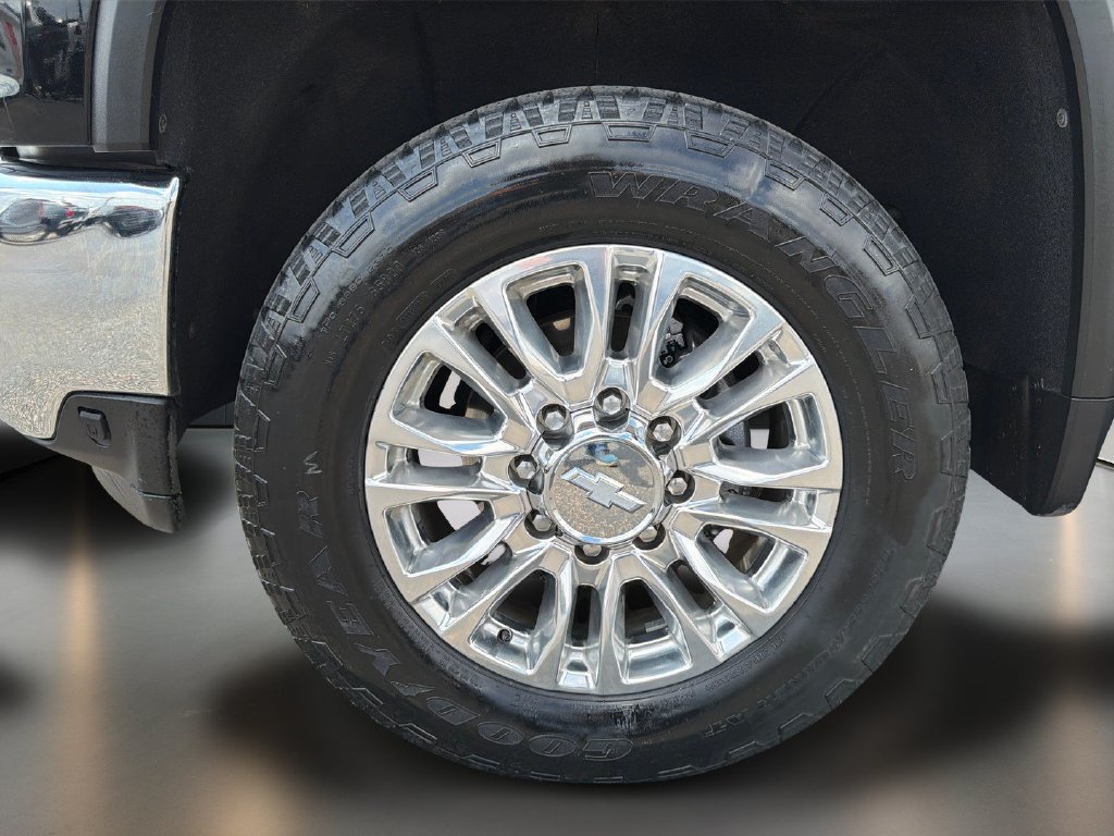 Certified 2022 Chevrolet Silverado 2500 LT AWD/4WD image 10