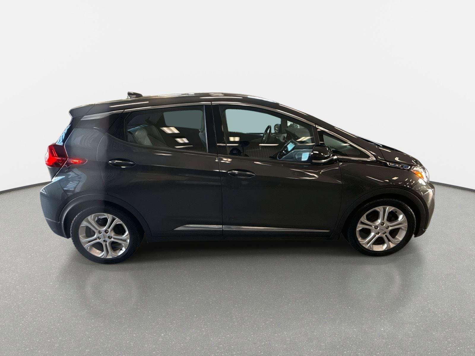Used 2019 Chevrolet Bolt LT image 4