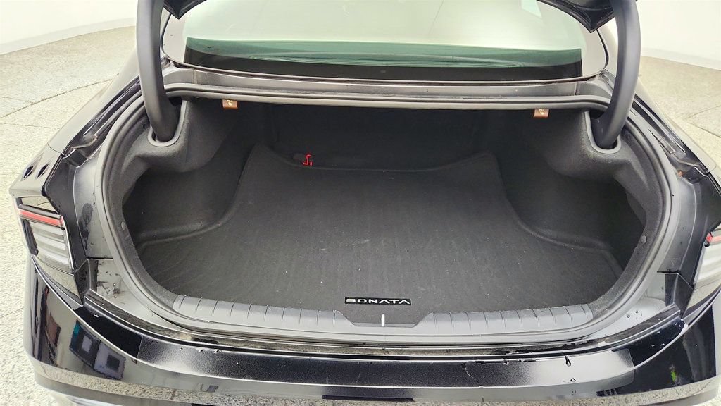 Used 2025 Hyundai Sonata SEL AWD/4WD image 21