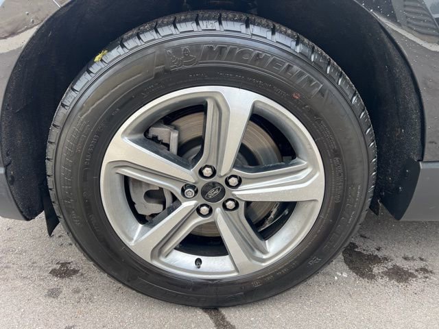 Used 2023 Ford Edge SEL w/ Convenience Package image 8