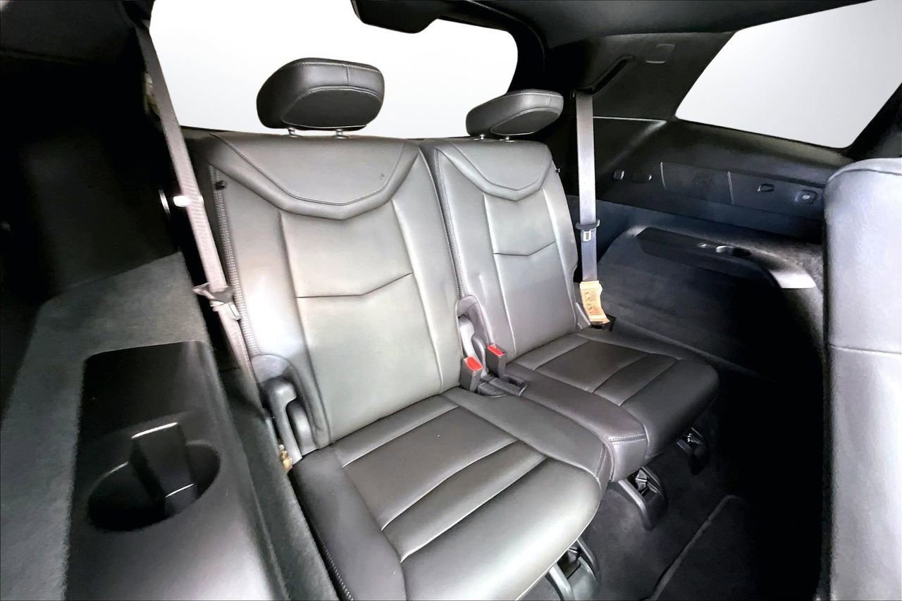 Used 2024 Cadillac XT6 Sport image 26