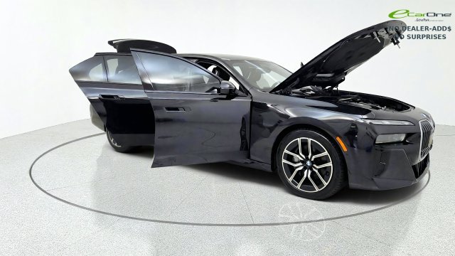 Used 2026 BMW 740i xDrive AWD/4WD image 11