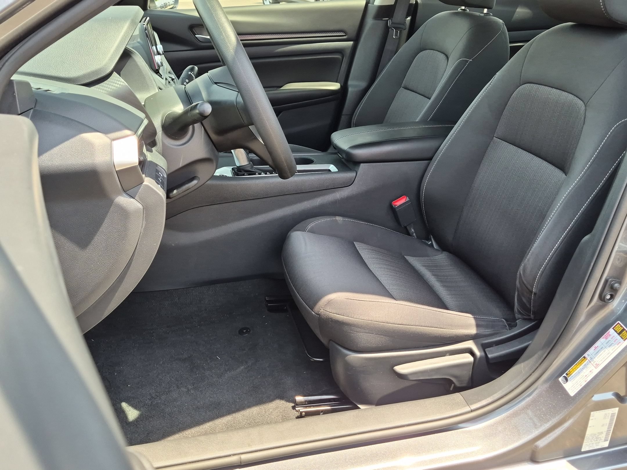 Used 2022 Nissan Altima 2.5 S FWD image 21