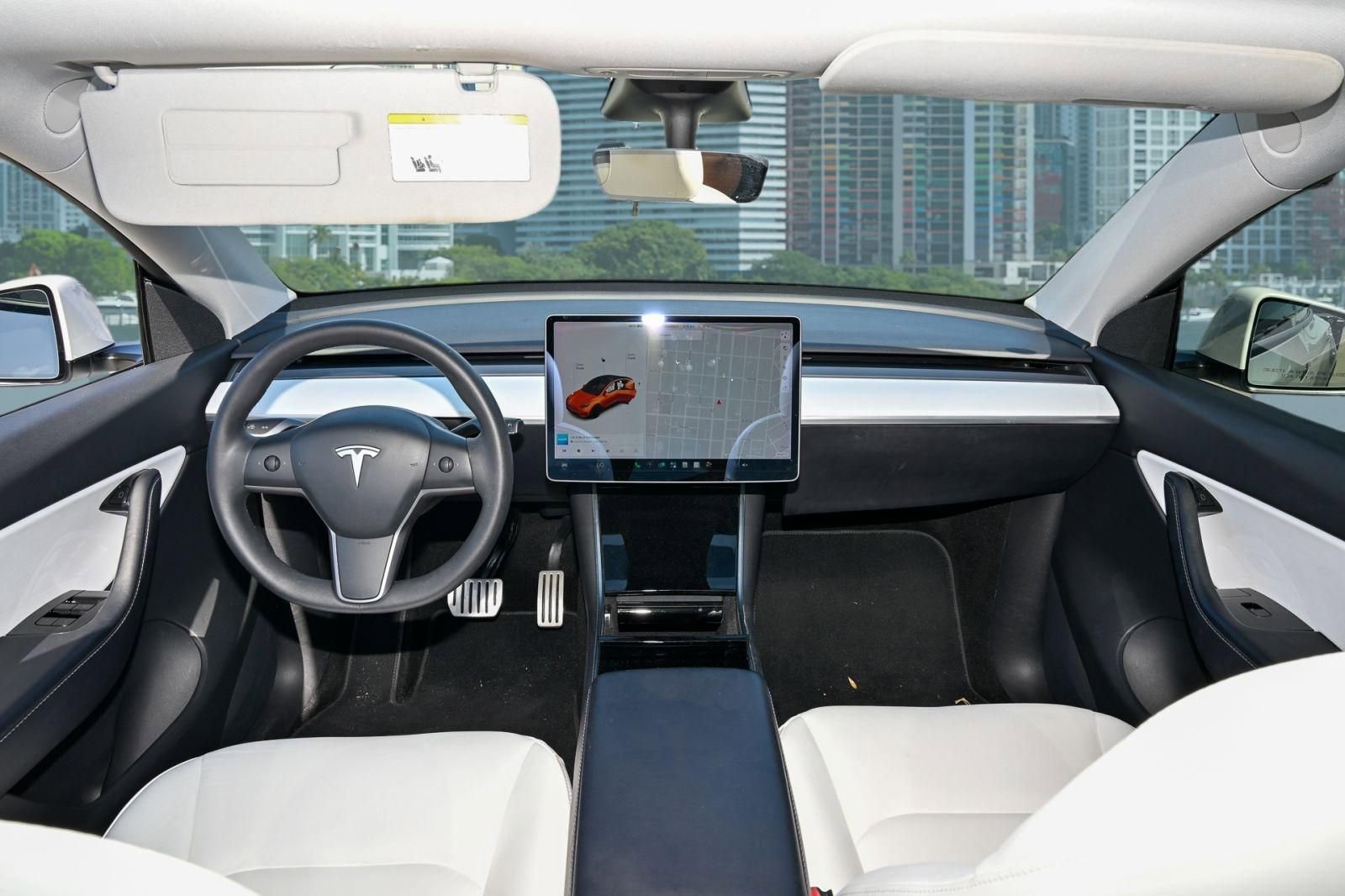 Used 2021 Tesla Model Y Performance AWD/4WD image 19