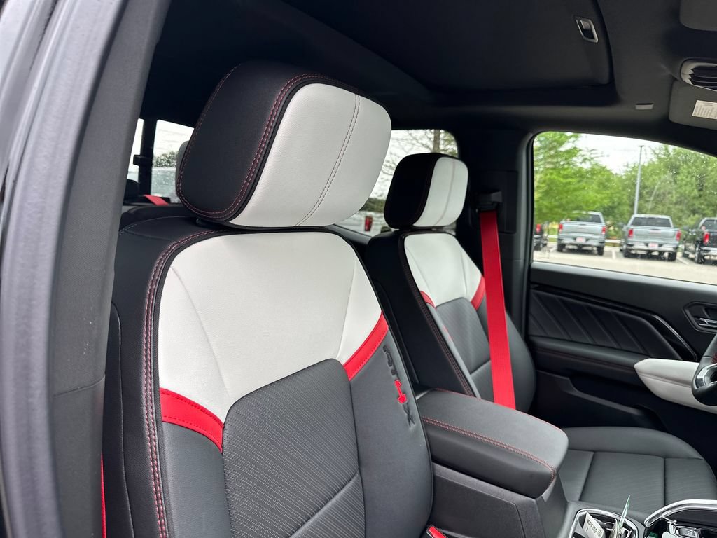New 2026 GMC Canyon AT4X AWD/4WD image 18