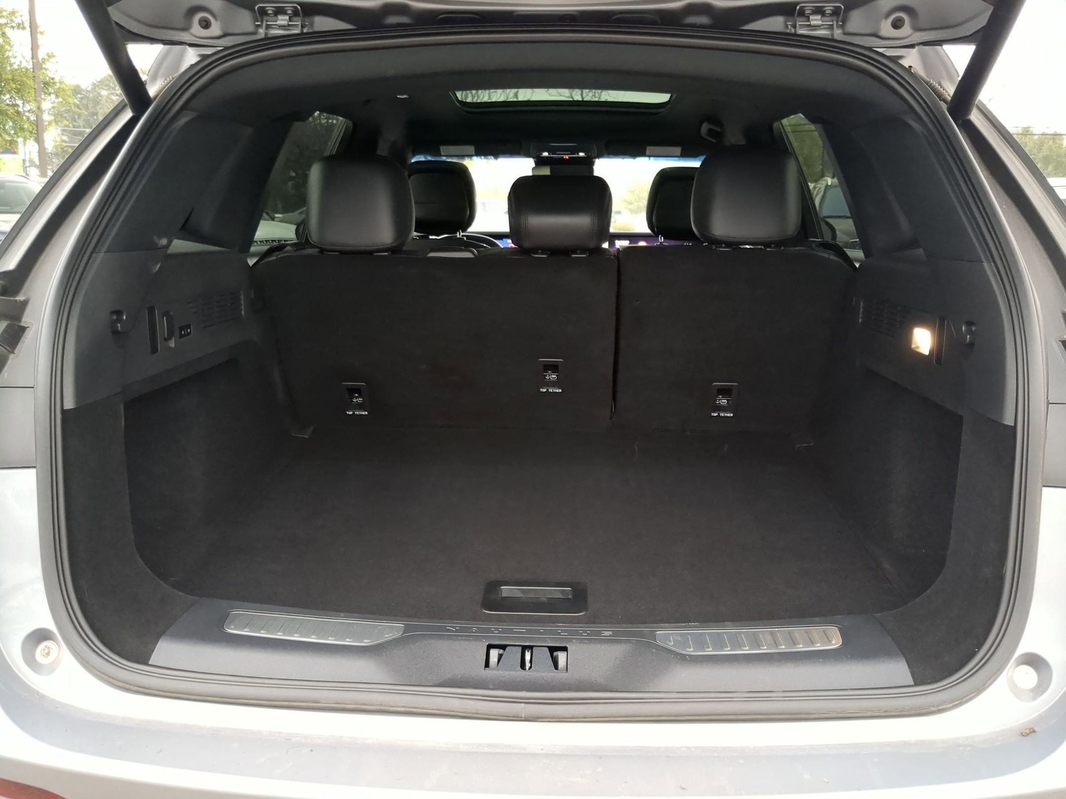 Used 2024 Lincoln Nautilus Reserve w/ Equipment Group 202A image 23