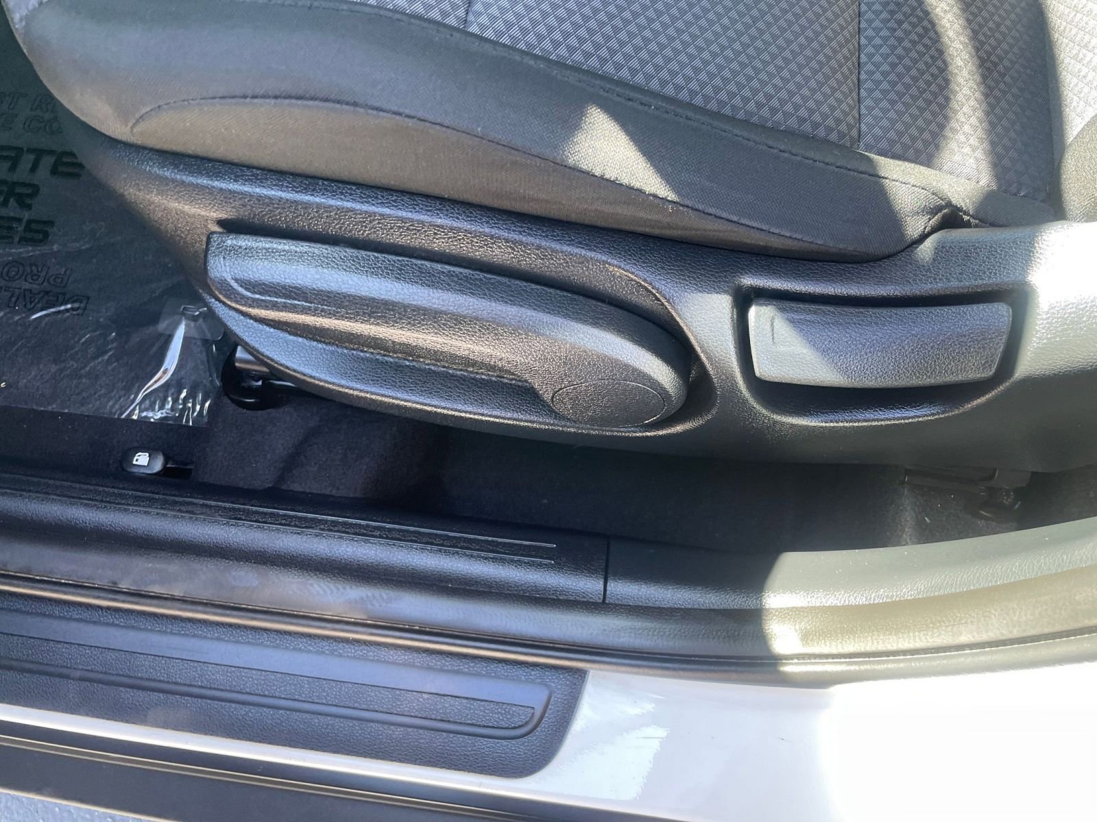 Used 2025 Kia Soul LX w/ LX Technology Package image 22