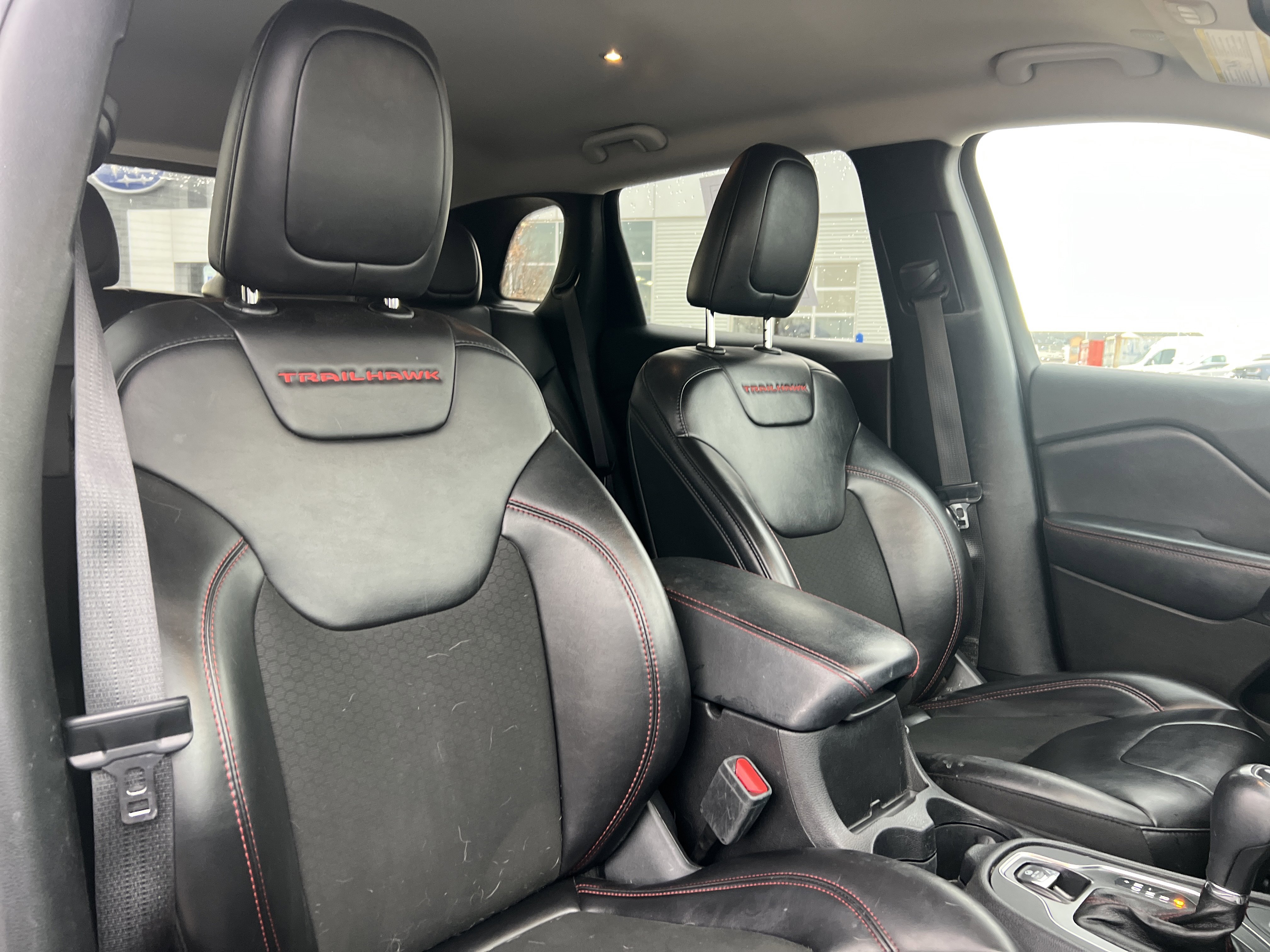 Used 2020 Jeep Cherokee Trailhawk w/ Comfort/Convenience Group image 14