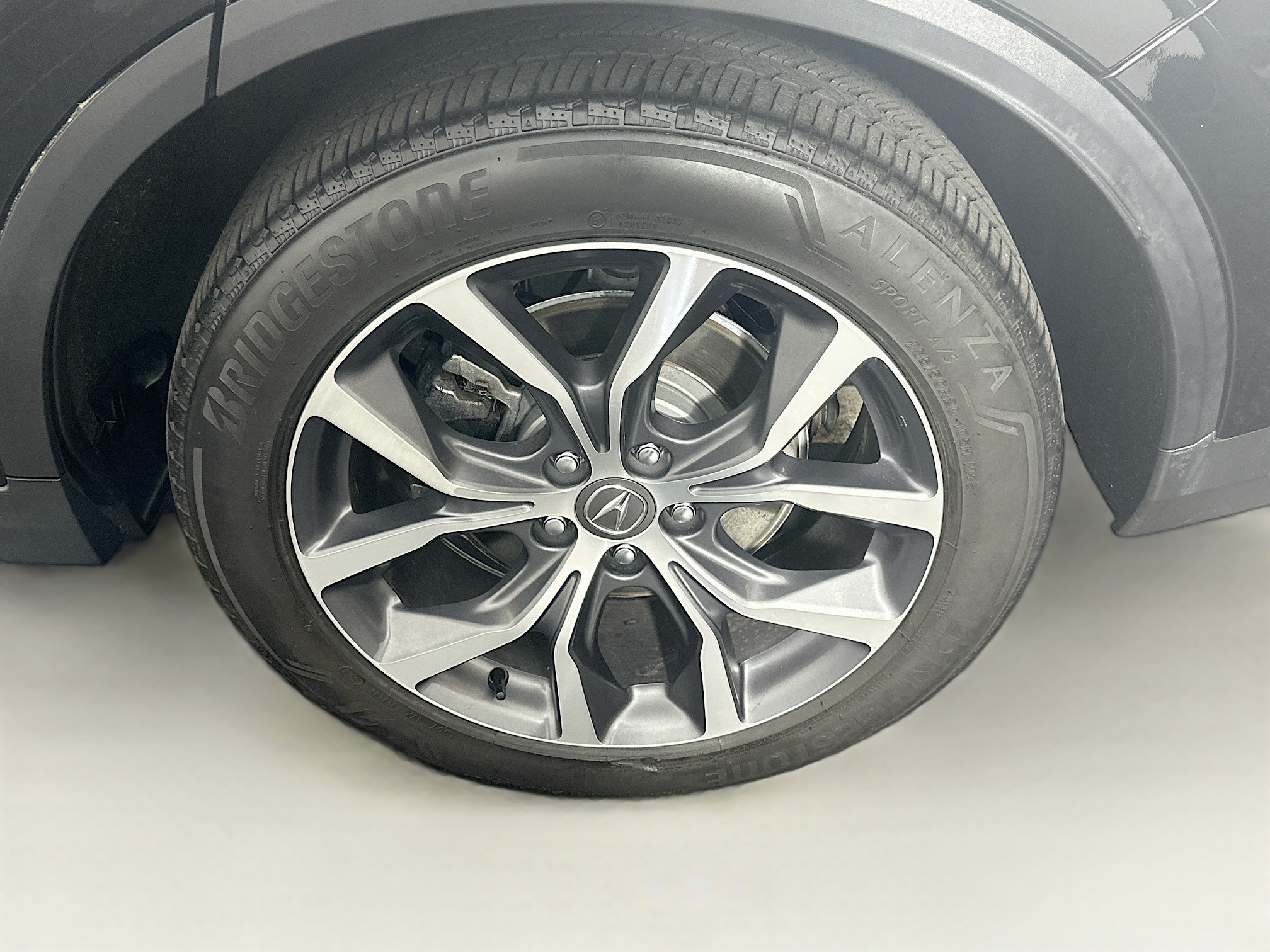 Used 2023 Acura MDX SH-AWD w/ Technology Package image 11
