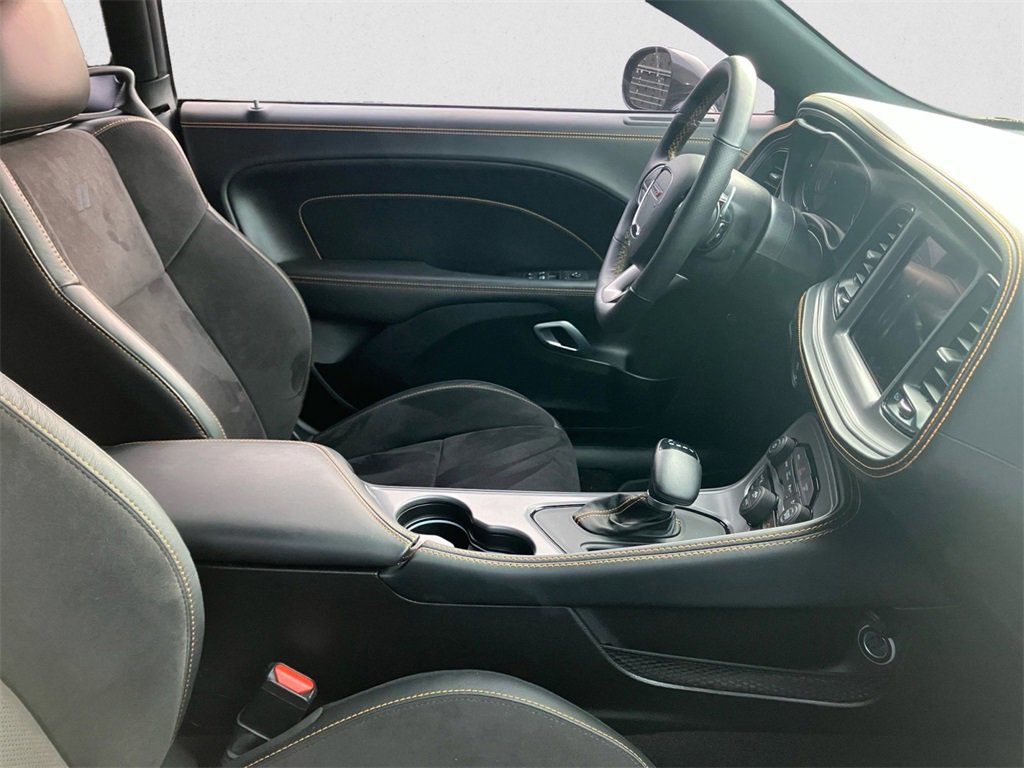 Used 2023 Dodge Challenger GT w/ Plus Package image 9