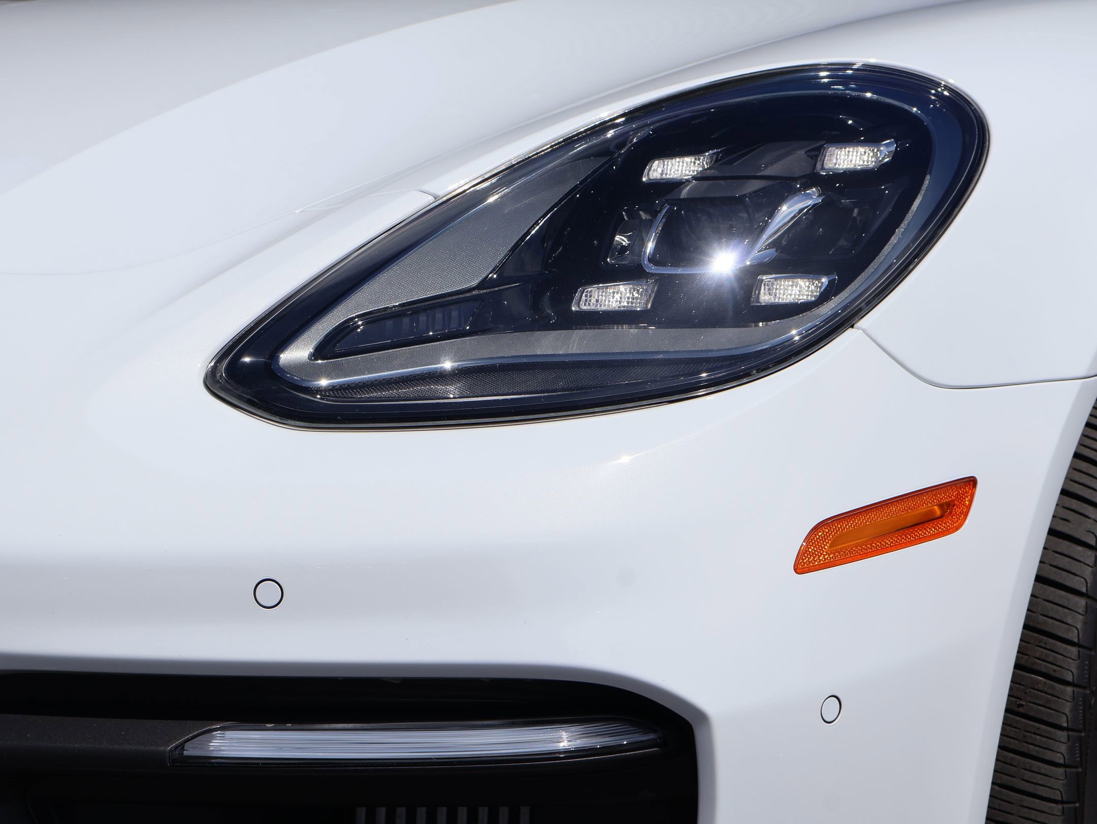 Used 2021 Porsche Panamera 4 image 12