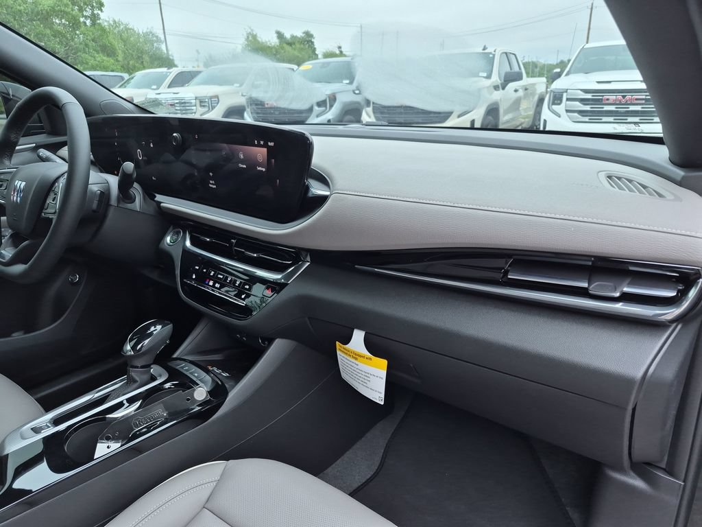 New 2026 Buick Envista Avenir FWD image 38