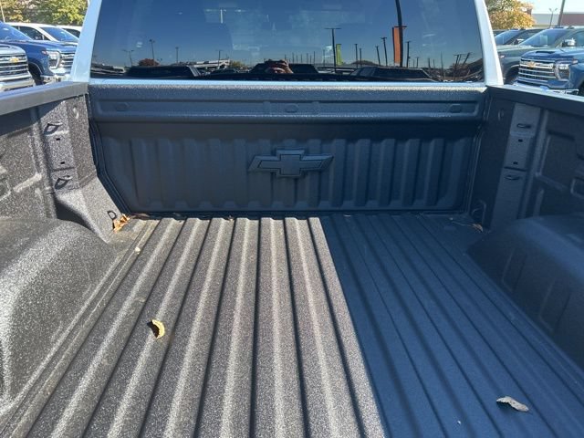 New 2026 Chevrolet Silverado 1500 Custom Trail Boss w/ Turbomax Blackout Package AWD/4WD image 31