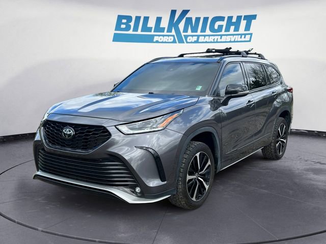 Used 2022 Toyota Highlander XSE