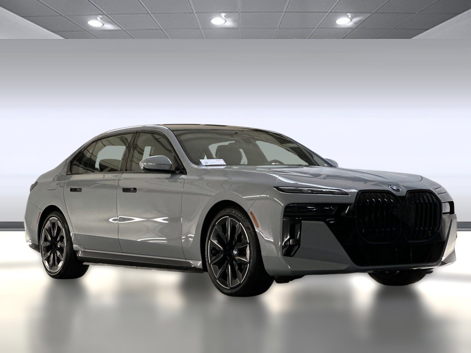 New 2026 BMW 750e xDrive w/ Executive Package image 6