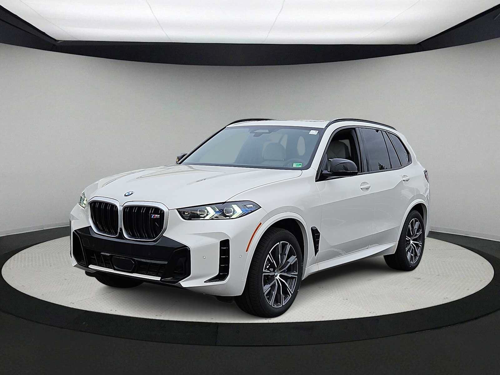 Used 2026 BMW X5 M60i AWD/4WD image 4