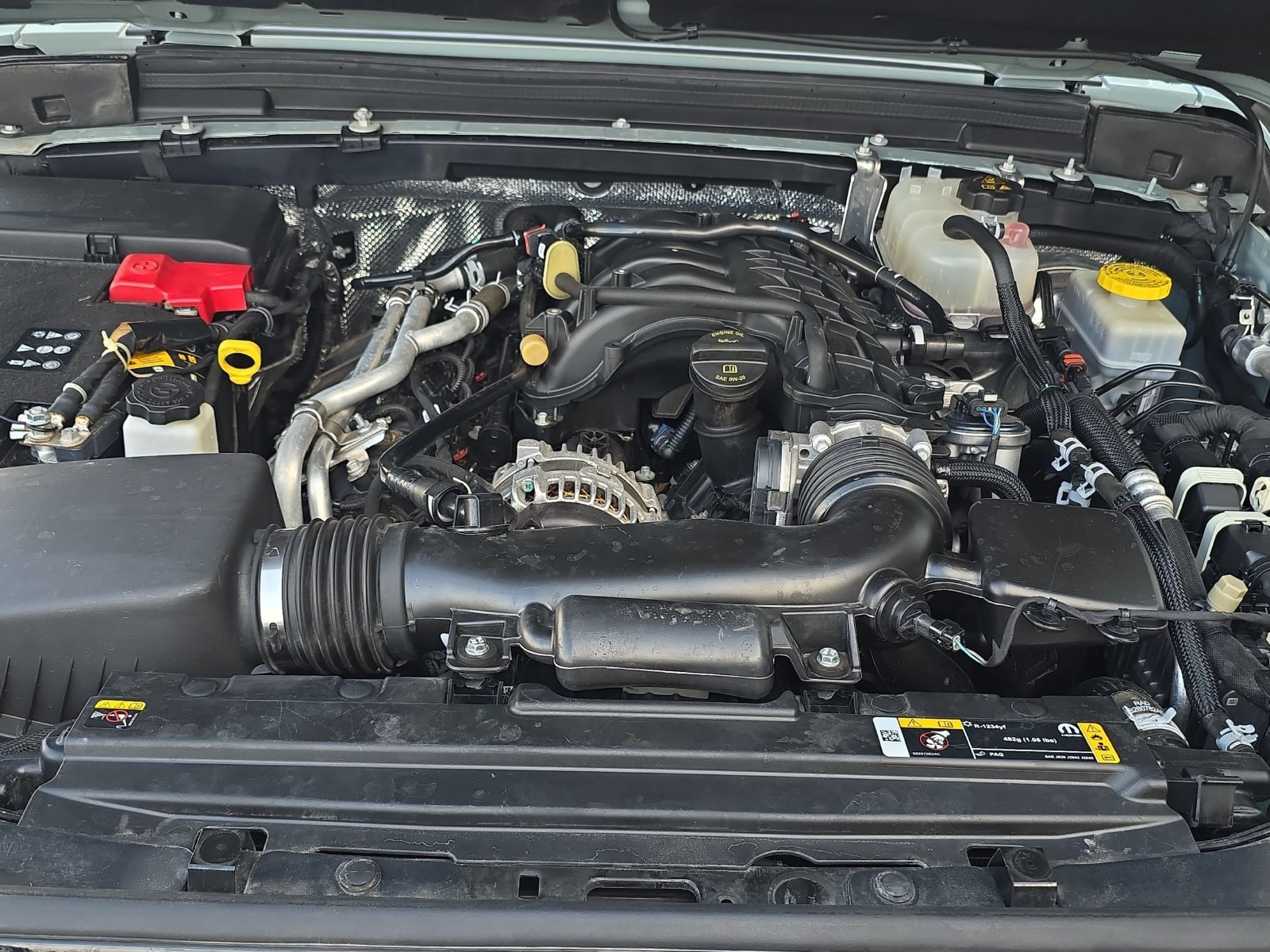 Used 2024 Jeep Wrangler Sport AWD/4WD image 30