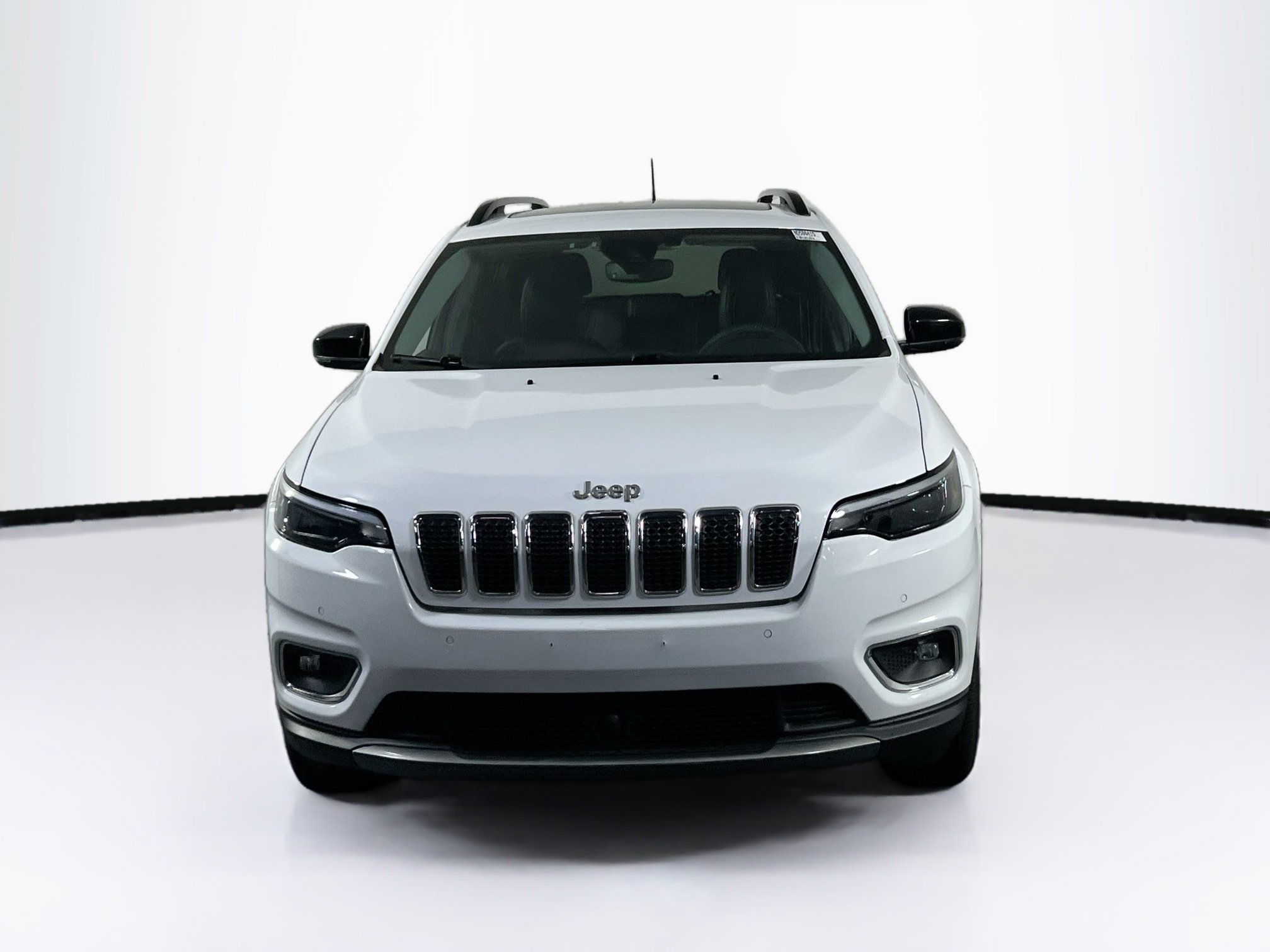 Used 2022 Jeep Cherokee Limited w/ Mopar Interior Package image 2
