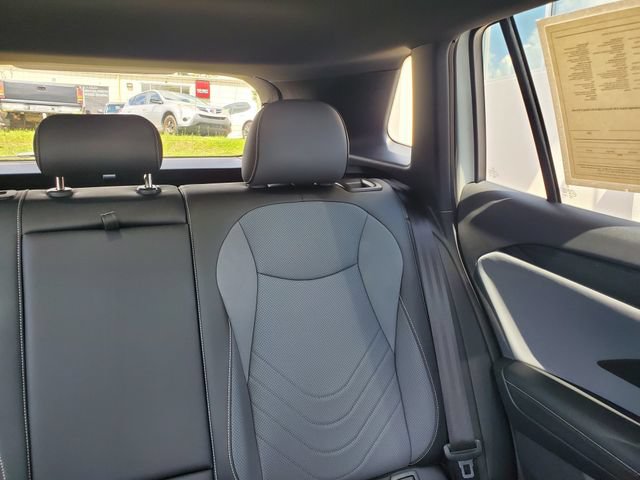 Certified 2025 Volkswagen Tiguan SE R-Line FWD image 16